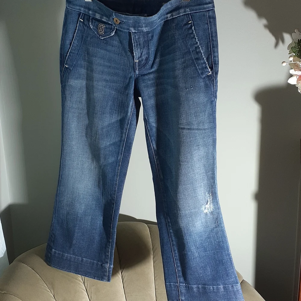 Citizens of Humanity Cropped distressed Jeans Size 28 - Picture 3 of 7